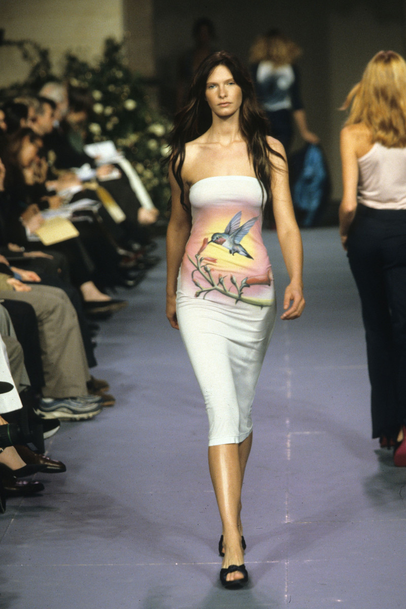 Chloe fashion show for Spring/Summer 1999