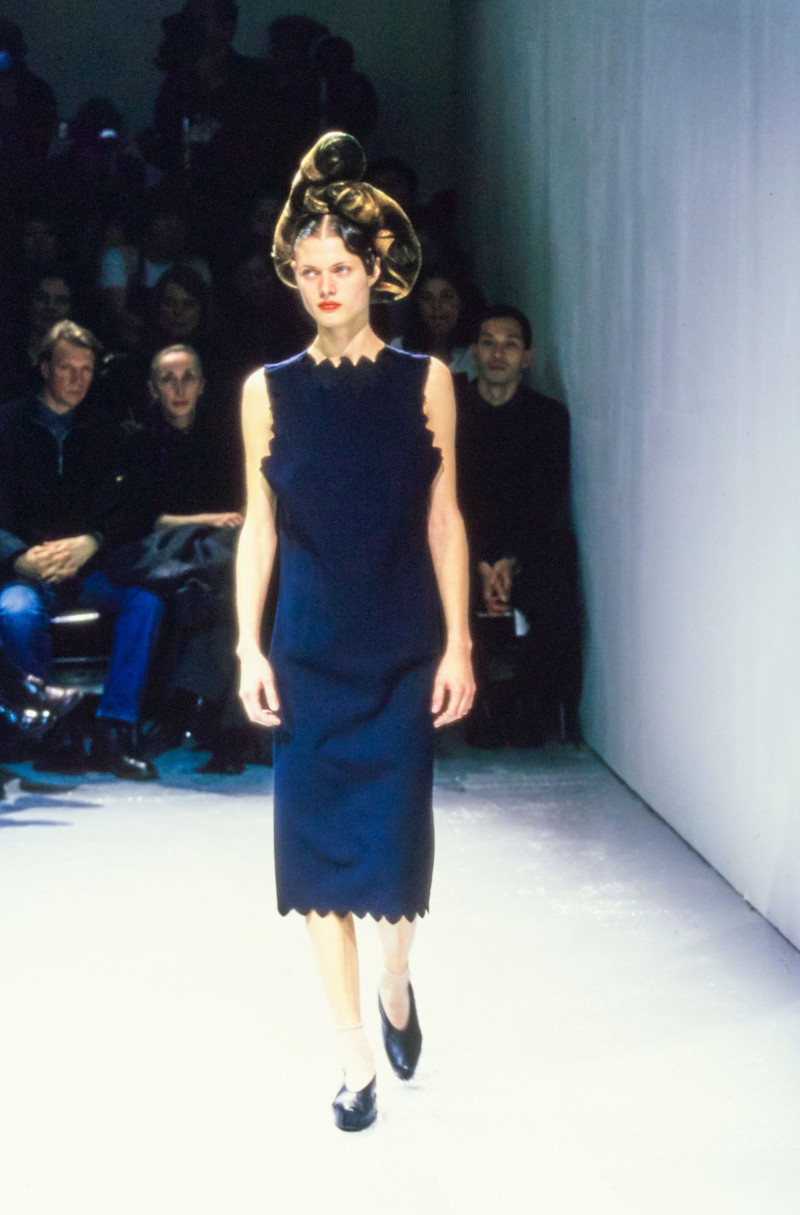 Comme Des Garcons fashion show for Spring/Summer 1999