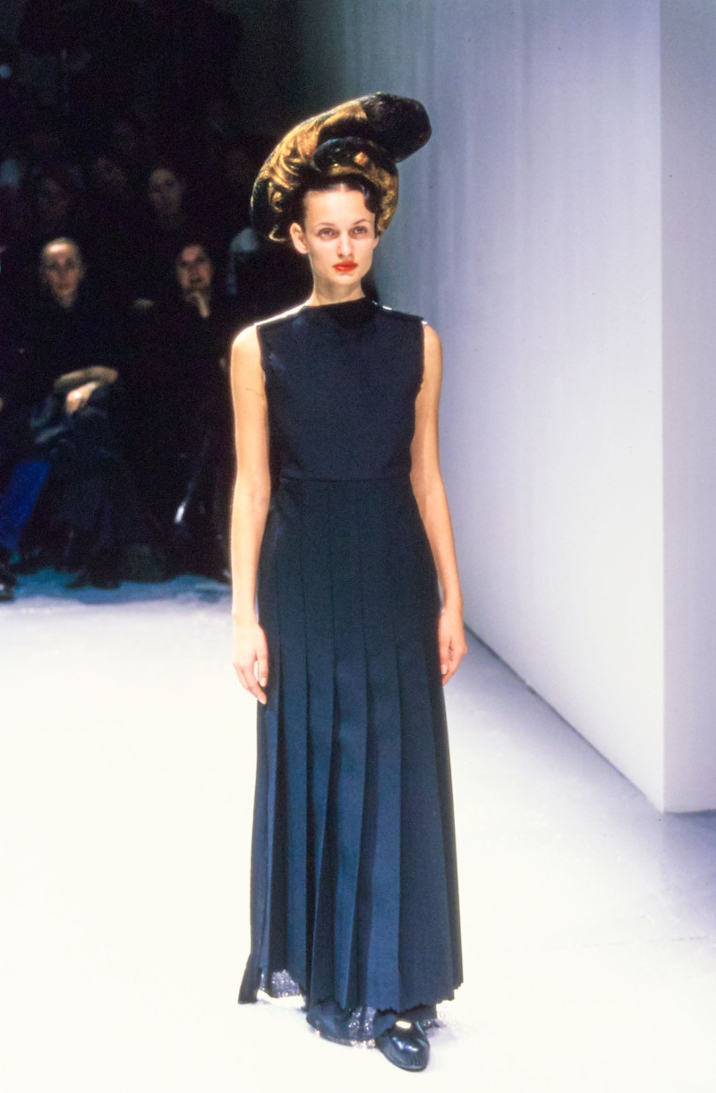 Comme Des Garcons fashion show for Spring/Summer 1999