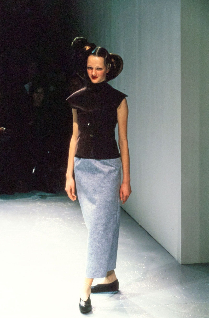 Comme Des Garcons fashion show for Spring/Summer 1999
