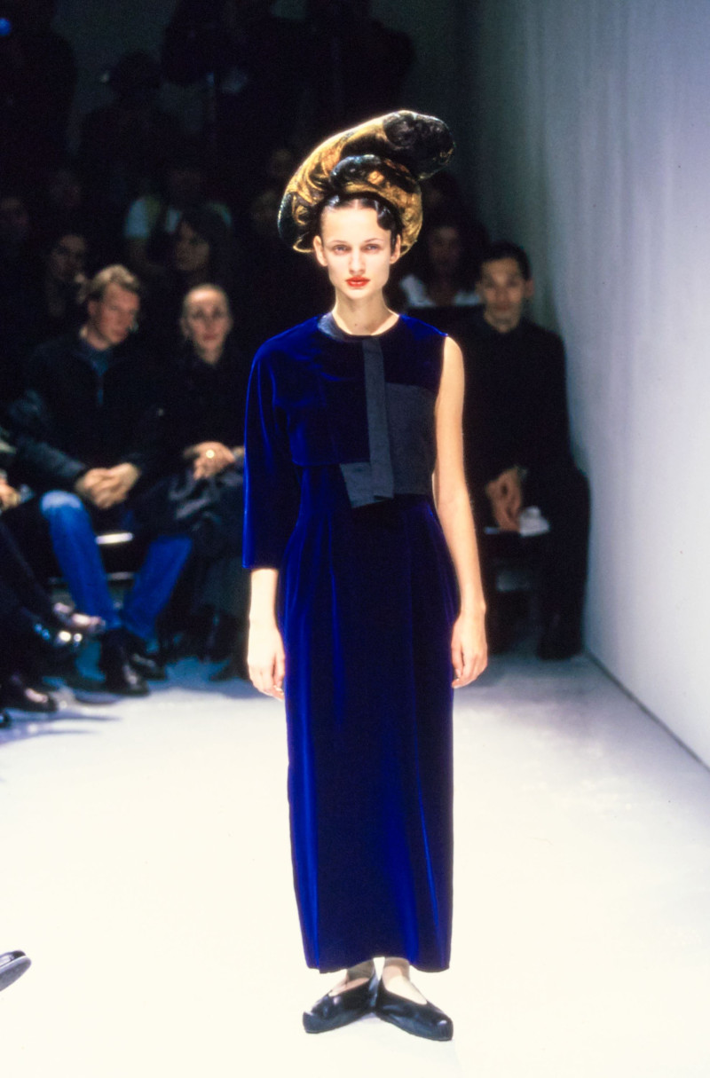 Comme Des Garcons fashion show for Spring/Summer 1999