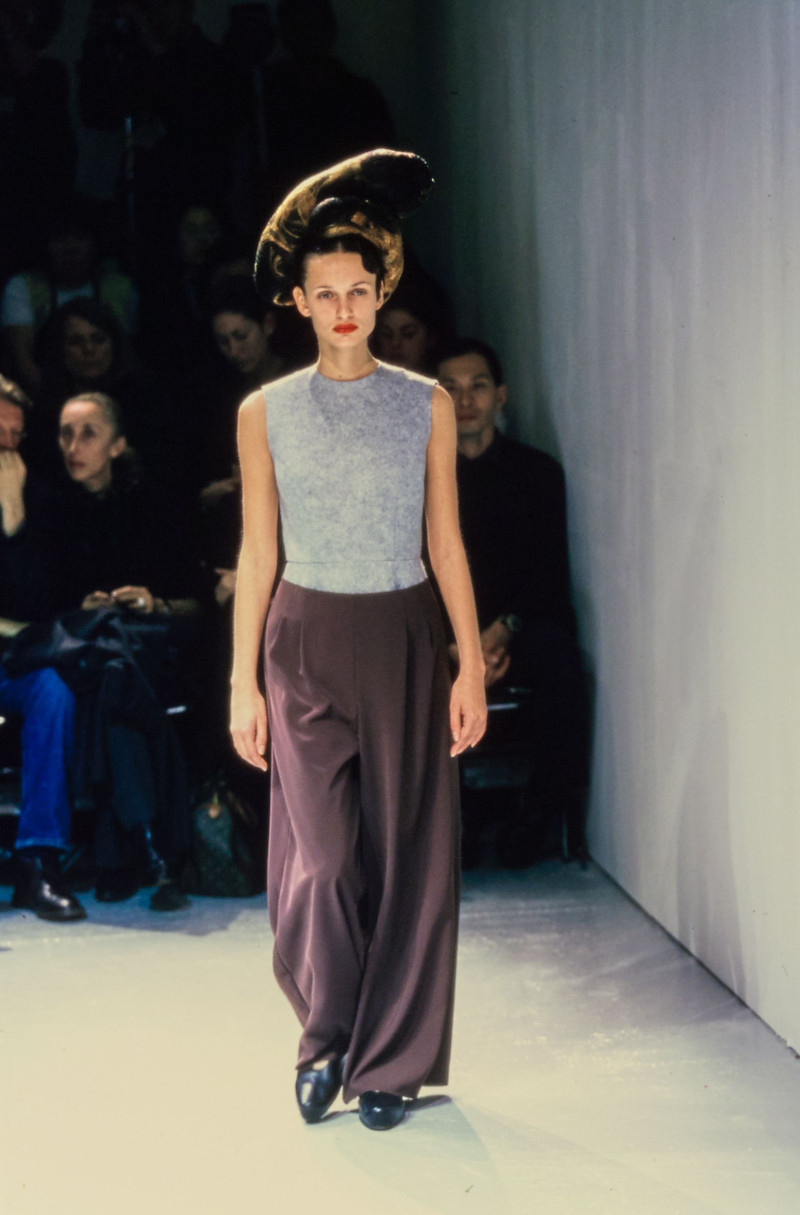 Comme Des Garcons fashion show for Spring/Summer 1999