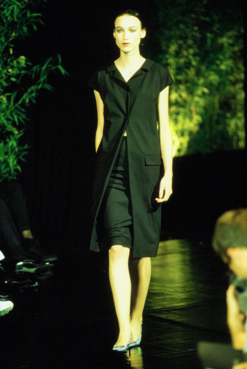 Dolce & Gabbana fashion show for Spring/Summer 1999