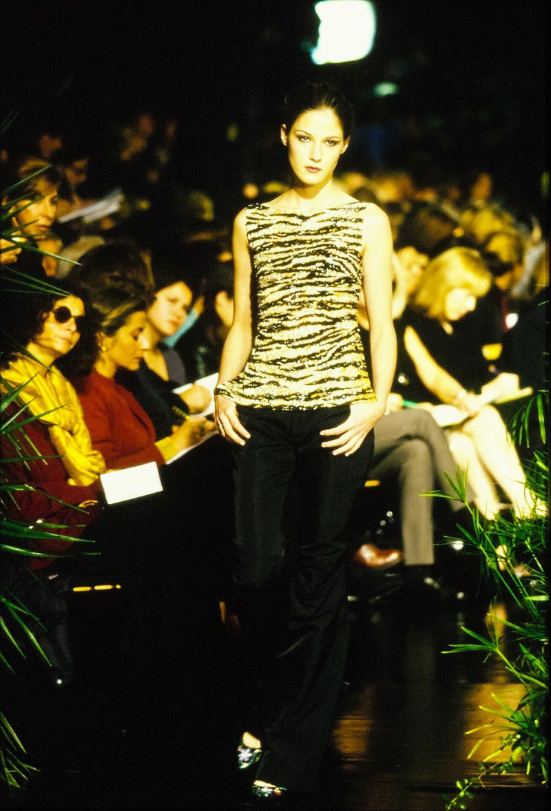 Dolce & Gabbana fashion show for Spring/Summer 1999