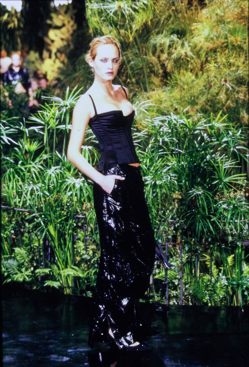 Dolce & Gabbana fashion show for Spring/Summer 1999