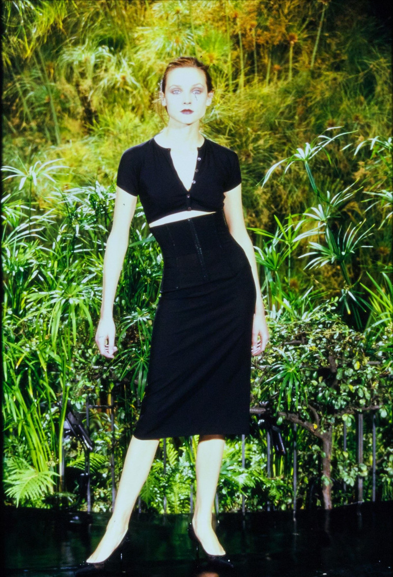 Dolce & Gabbana fashion show for Spring/Summer 1999