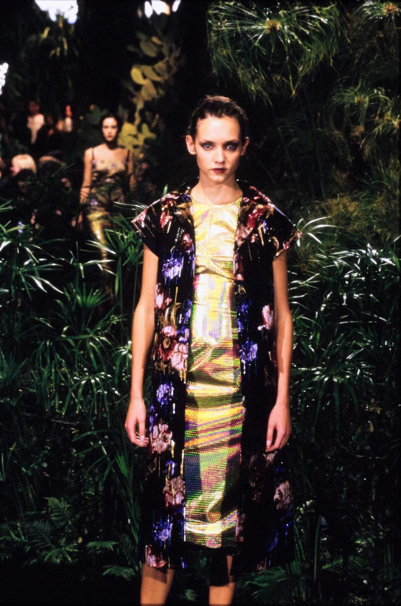 Dolce & Gabbana fashion show for Spring/Summer 1999