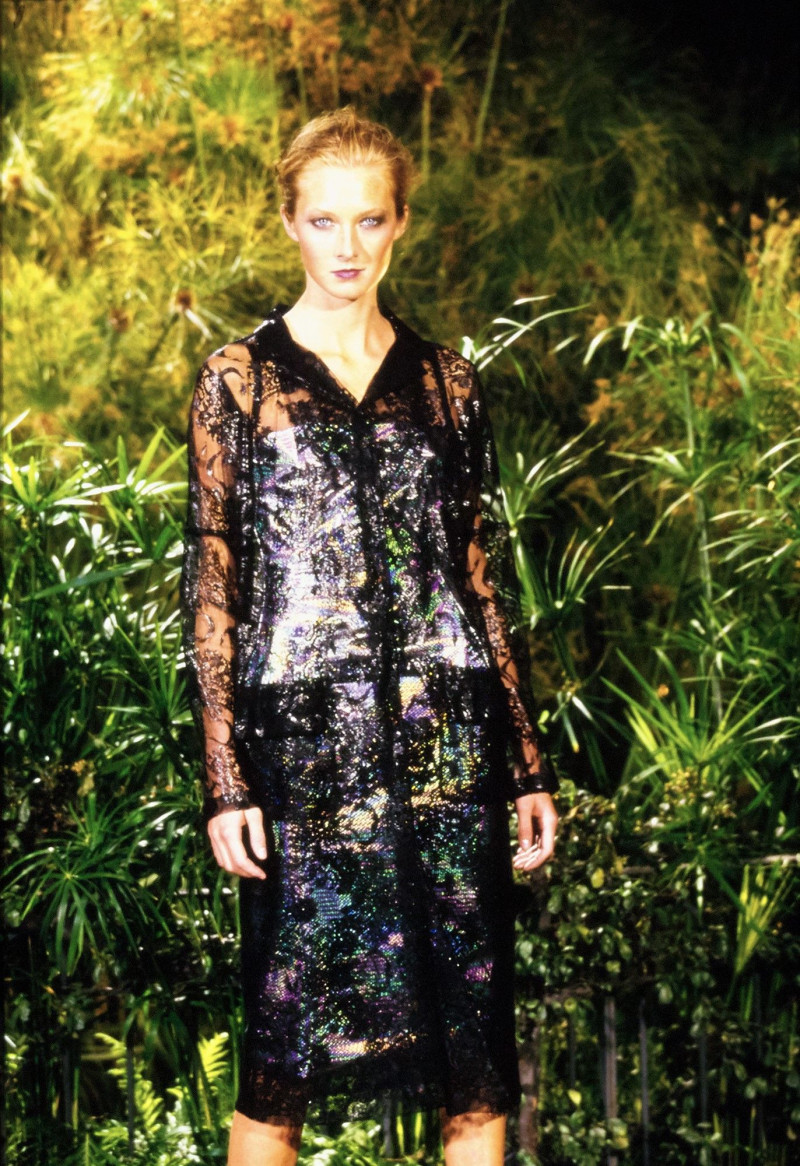 Dolce & Gabbana fashion show for Spring/Summer 1999