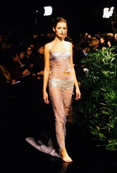 Dolce & Gabbana fashion show for Spring/Summer 1999