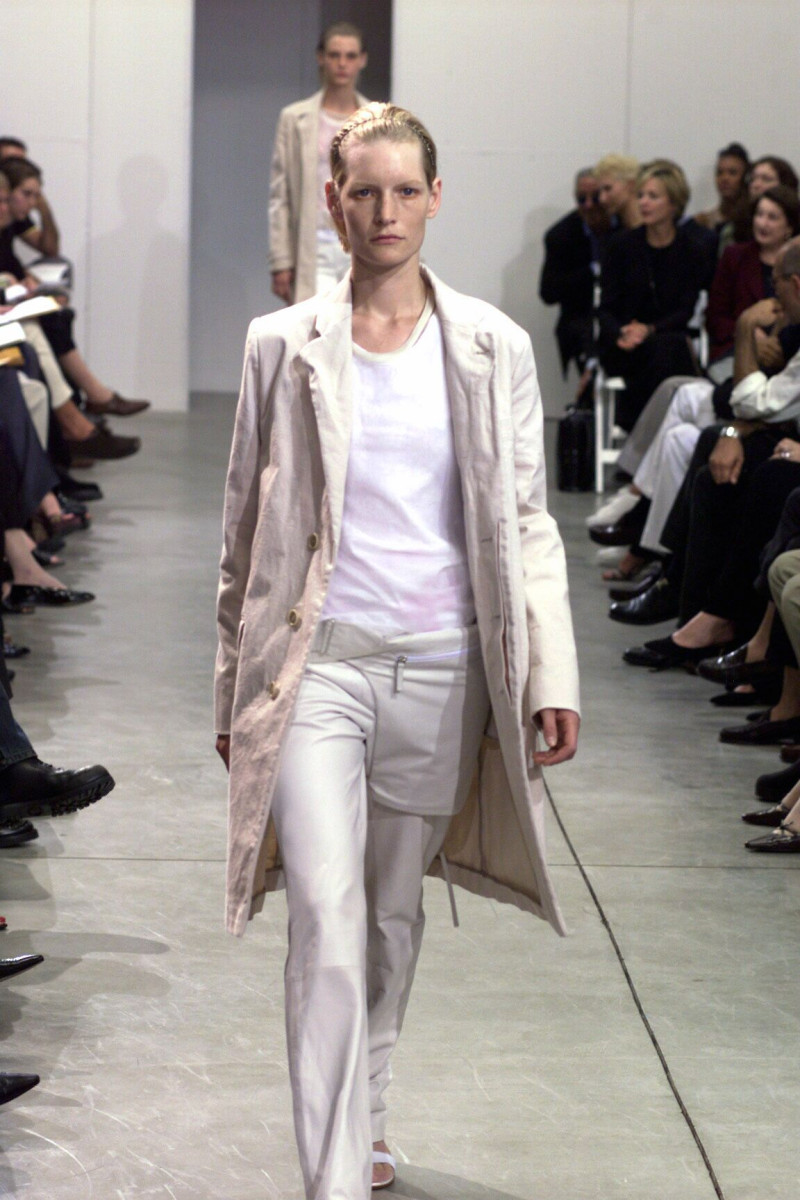 Helmut Lang fashion show for Spring/Summer 1999