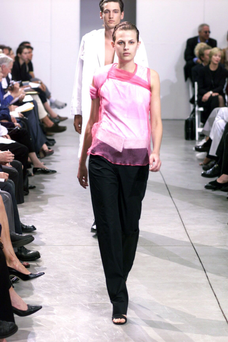 Helmut Lang fashion show for Spring/Summer 1999