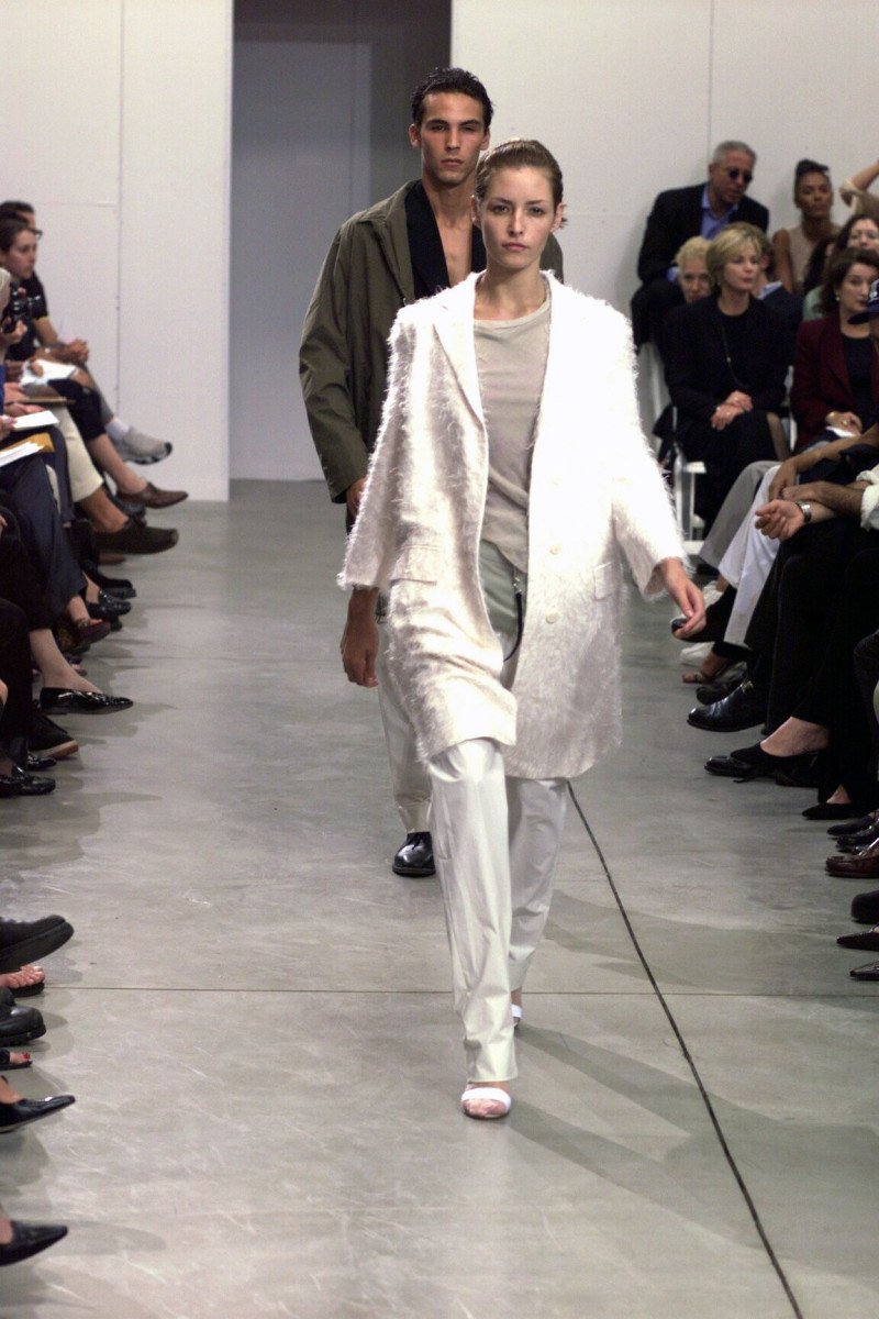 Helmut Lang fashion show for Spring/Summer 1999