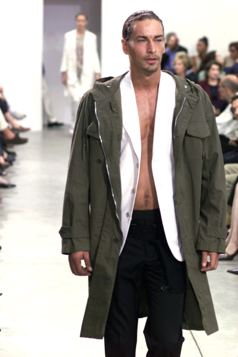 Helmut Lang fashion show for Spring/Summer 1999