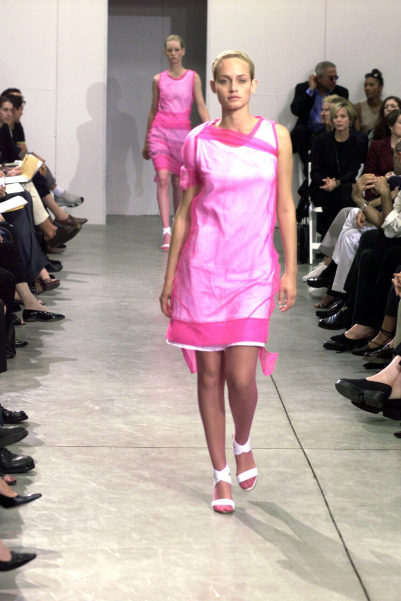 Helmut Lang fashion show for Spring/Summer 1999