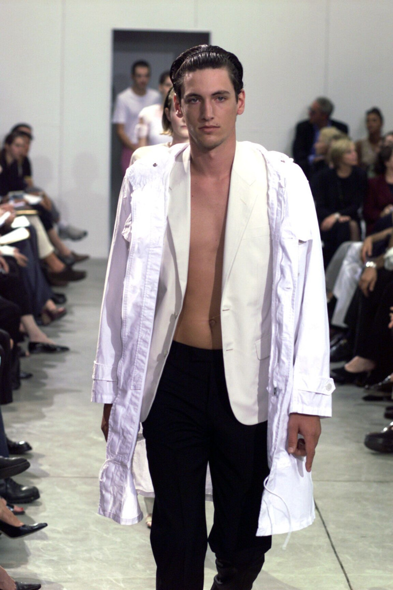 Helmut Lang fashion show for Spring/Summer 1999