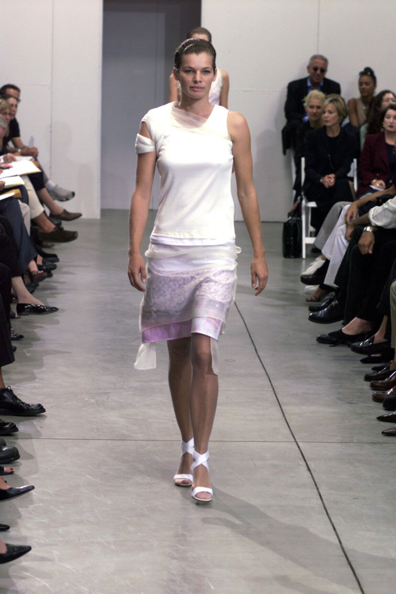 Helmut Lang fashion show for Spring/Summer 1999