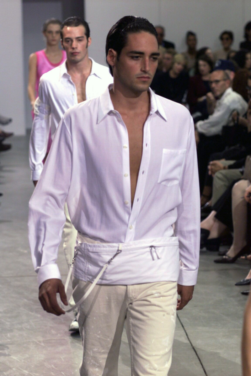 Helmut Lang fashion show for Spring/Summer 1999