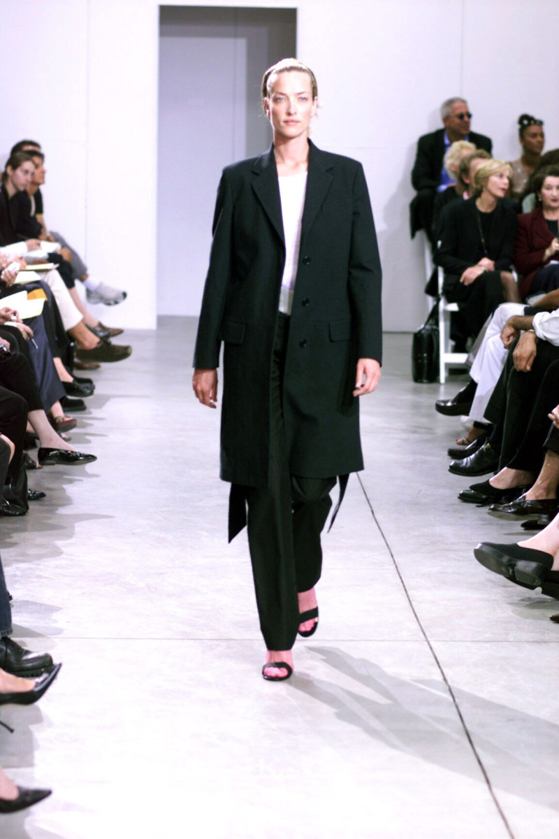 Helmut Lang fashion show for Spring/Summer 1999