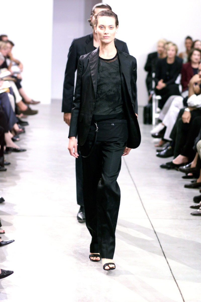 Helmut Lang fashion show for Spring/Summer 1999