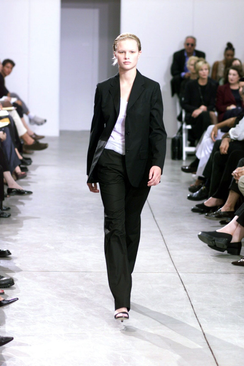 Helmut Lang fashion show for Spring/Summer 1999