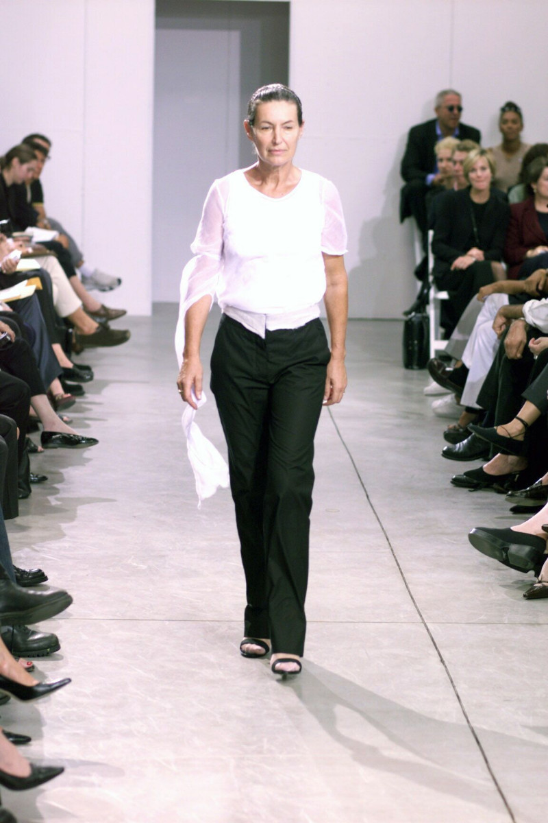 Helmut Lang fashion show for Spring/Summer 1999