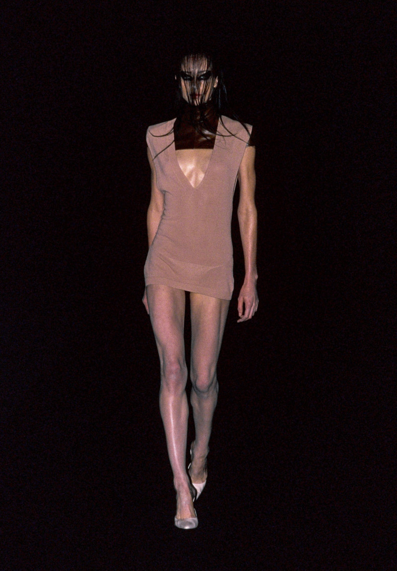 Olivier Theyskens fashion show for Spring/Summer 1999