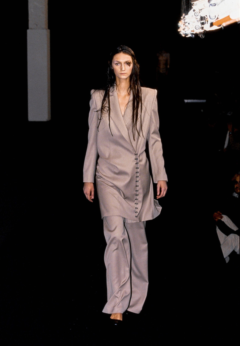 Olivier Theyskens fashion show for Spring/Summer 1999