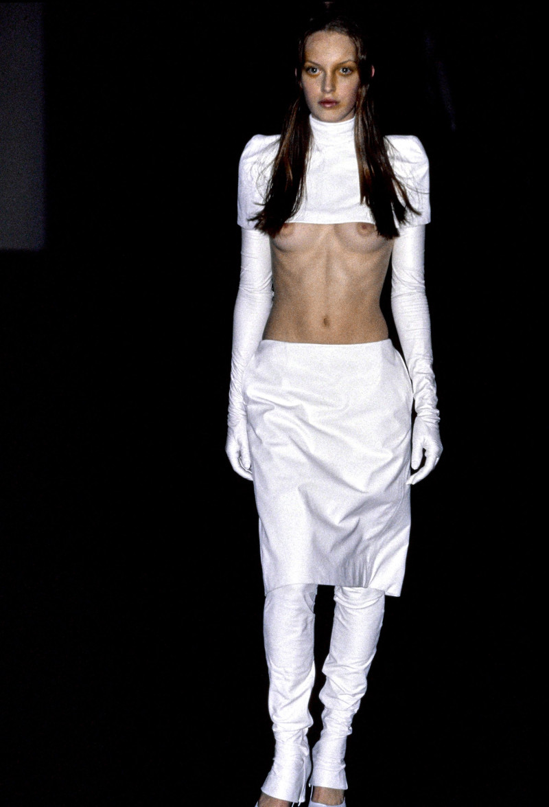 Olivier Theyskens fashion show for Spring/Summer 1999