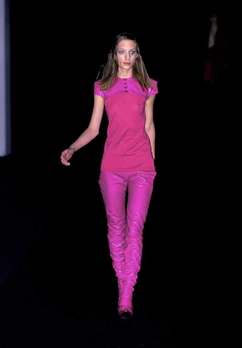 Olivier Theyskens fashion show for Spring/Summer 1999