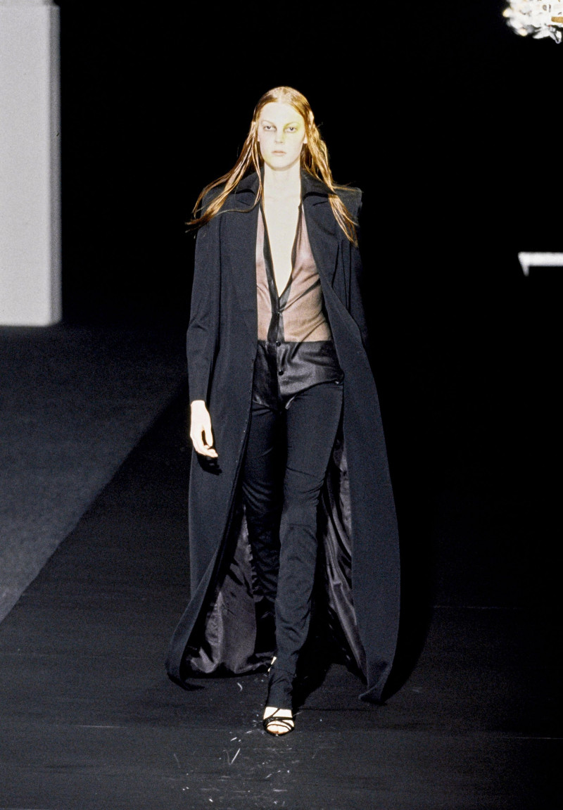 Olivier Theyskens fashion show for Spring/Summer 1999