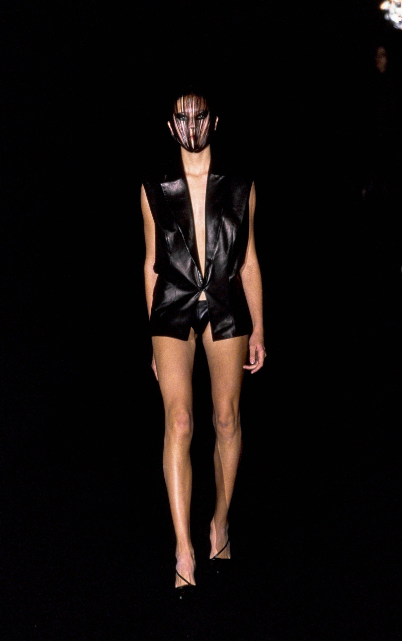 Olivier Theyskens fashion show for Spring/Summer 1999