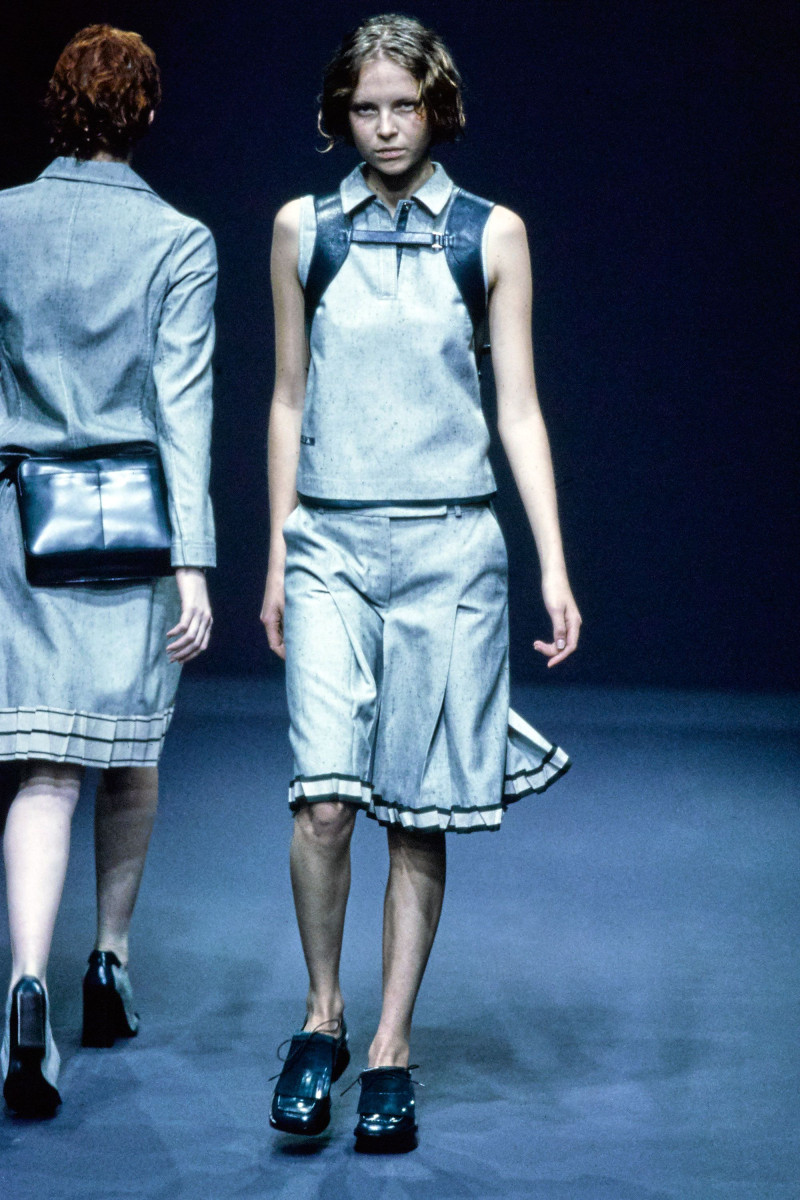 Prada fashion show for Spring/Summer 1999