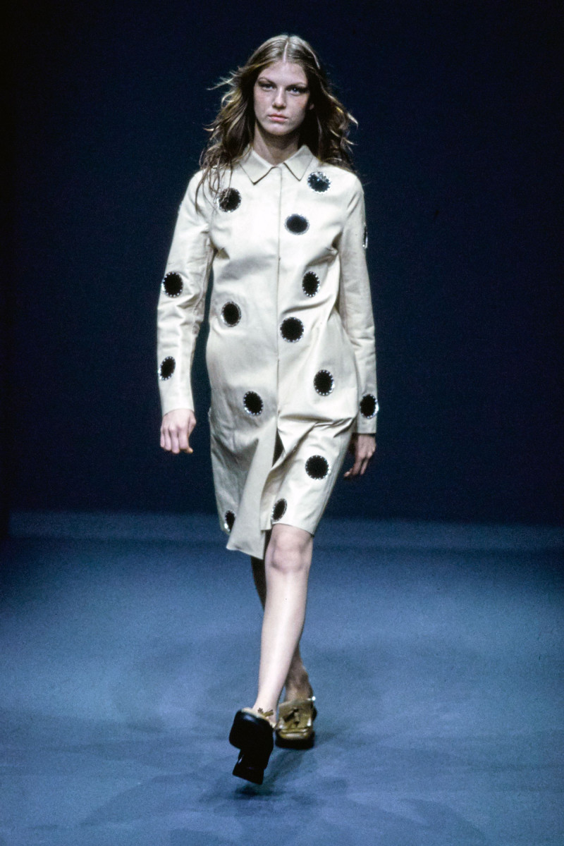 Prada fashion show for Spring/Summer 1999