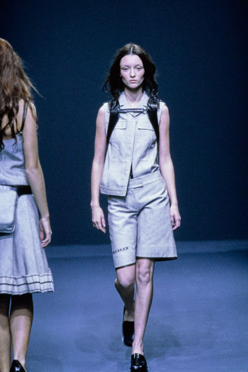 Prada fashion show for Spring/Summer 1999