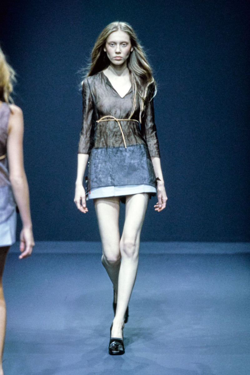 Prada fashion show for Spring/Summer 1999