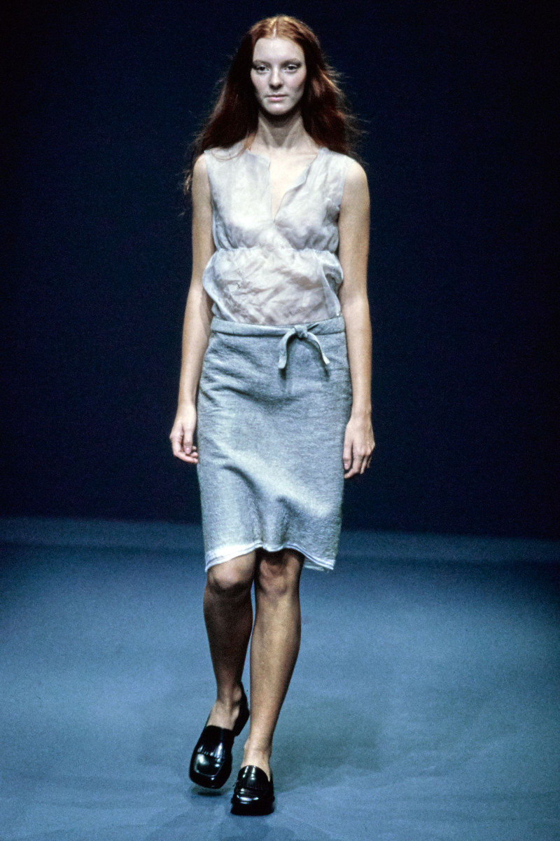 Prada fashion show for Spring/Summer 1999