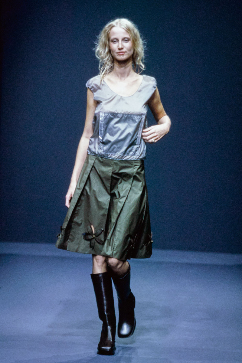 Prada fashion show for Spring/Summer 1999