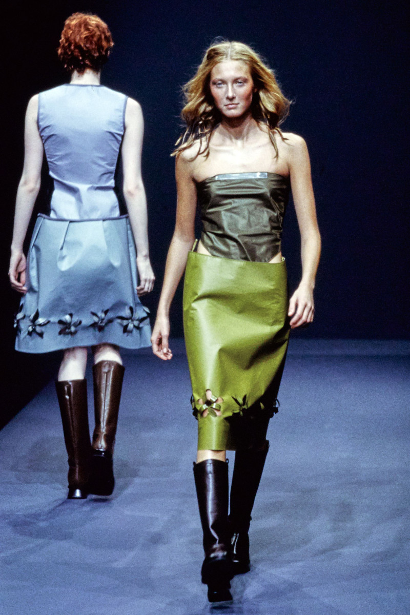 Prada fashion show for Spring/Summer 1999