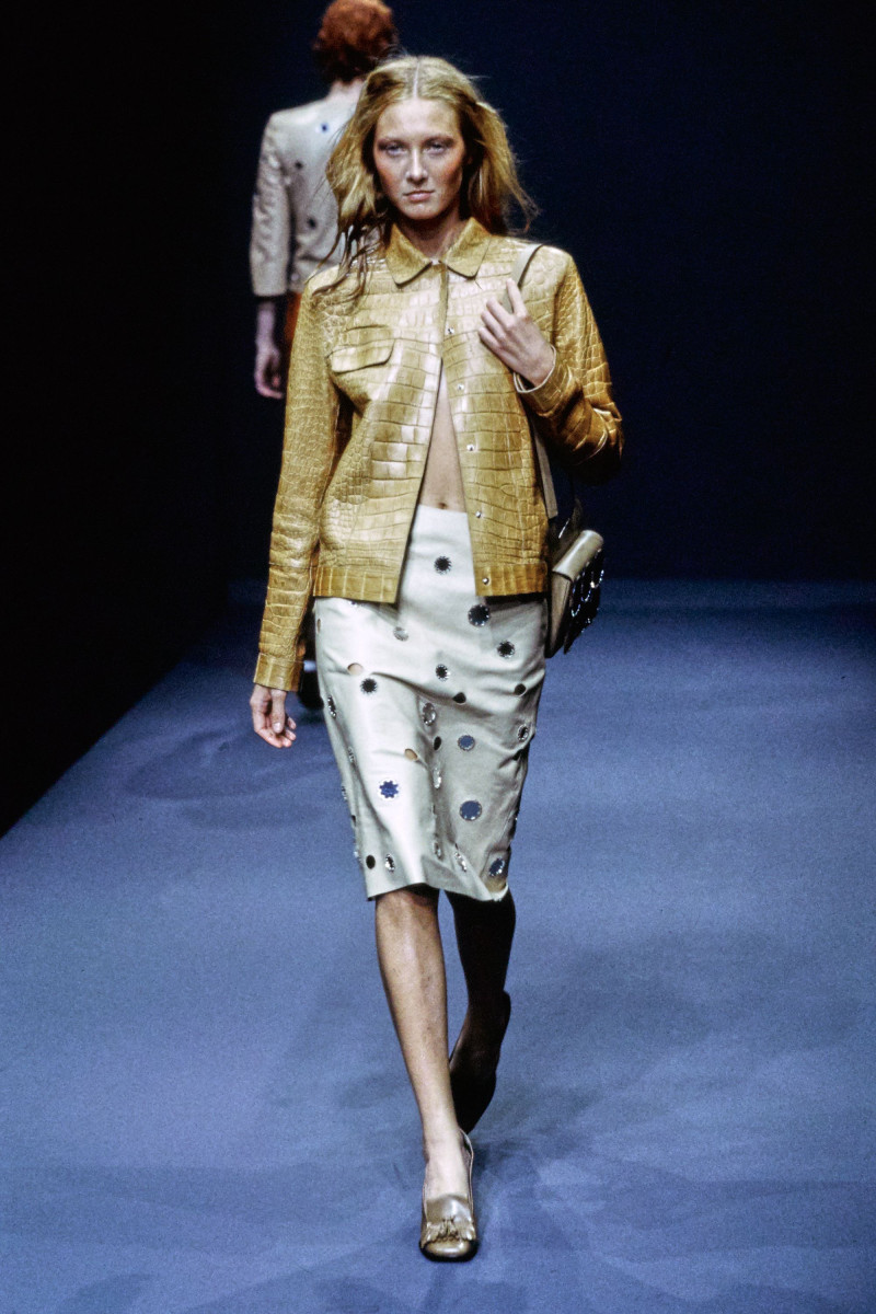 Prada fashion show for Spring/Summer 1999