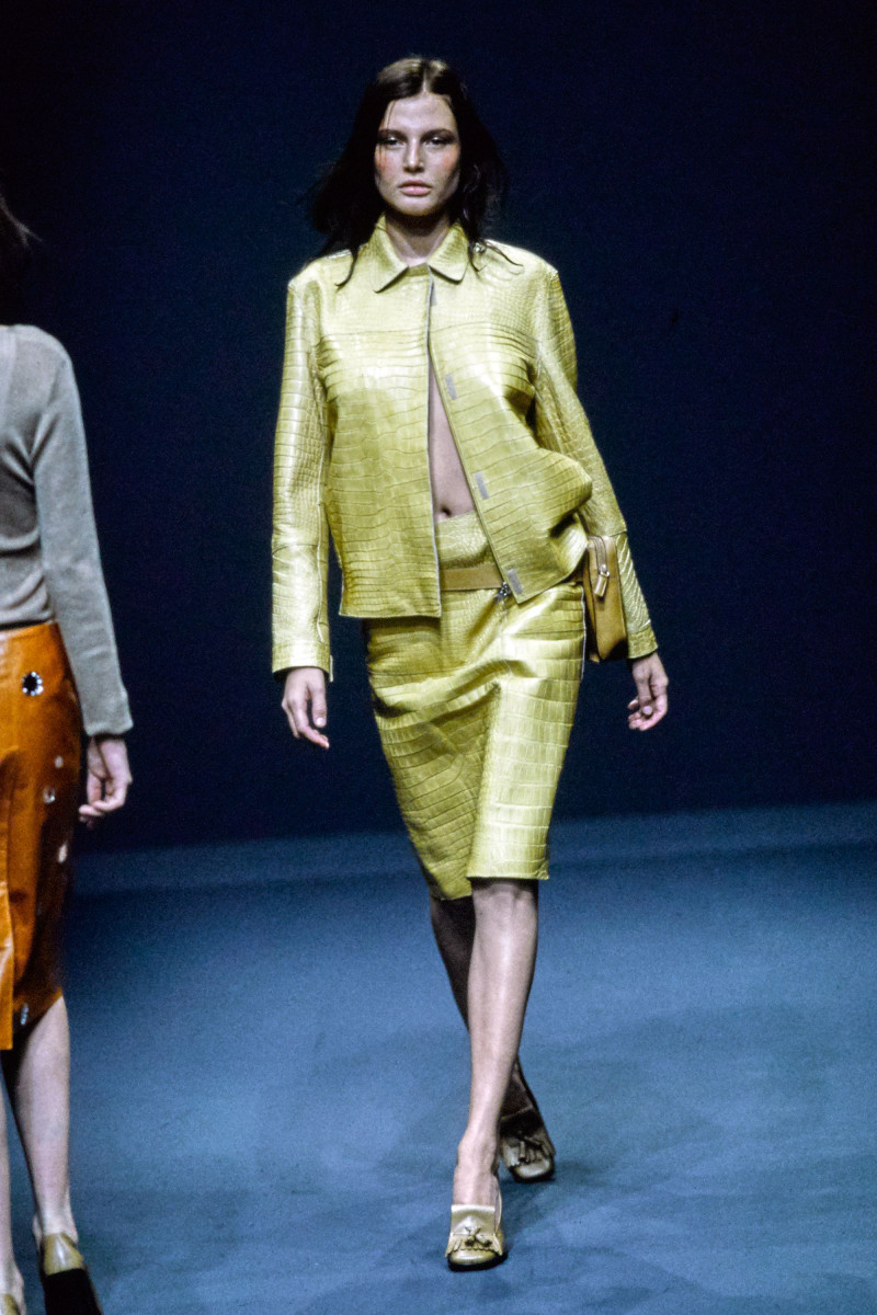 Prada fashion show for Spring/Summer 1999