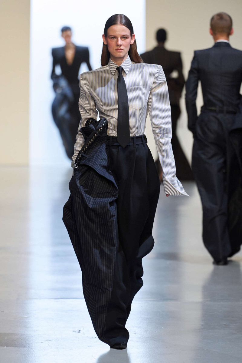 Juun J fashion show for Spring/Summer 2026