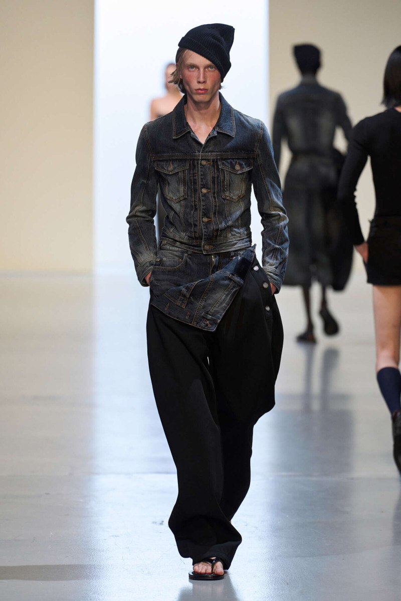 Juun J fashion show for Spring/Summer 2026