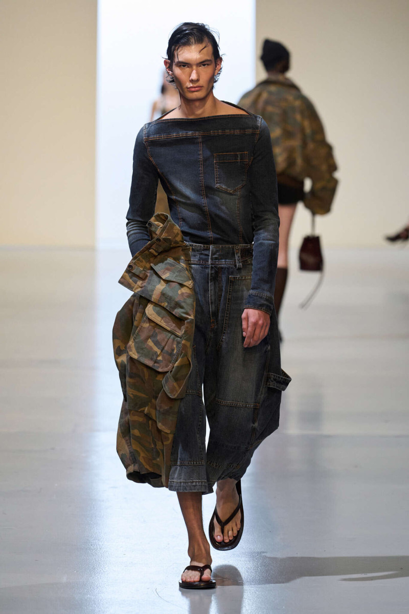 Juun J fashion show for Spring/Summer 2026