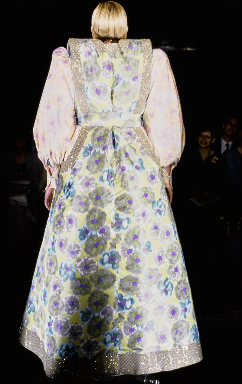 Viktor & Rolf fashion show for Autumn/Winter 1999