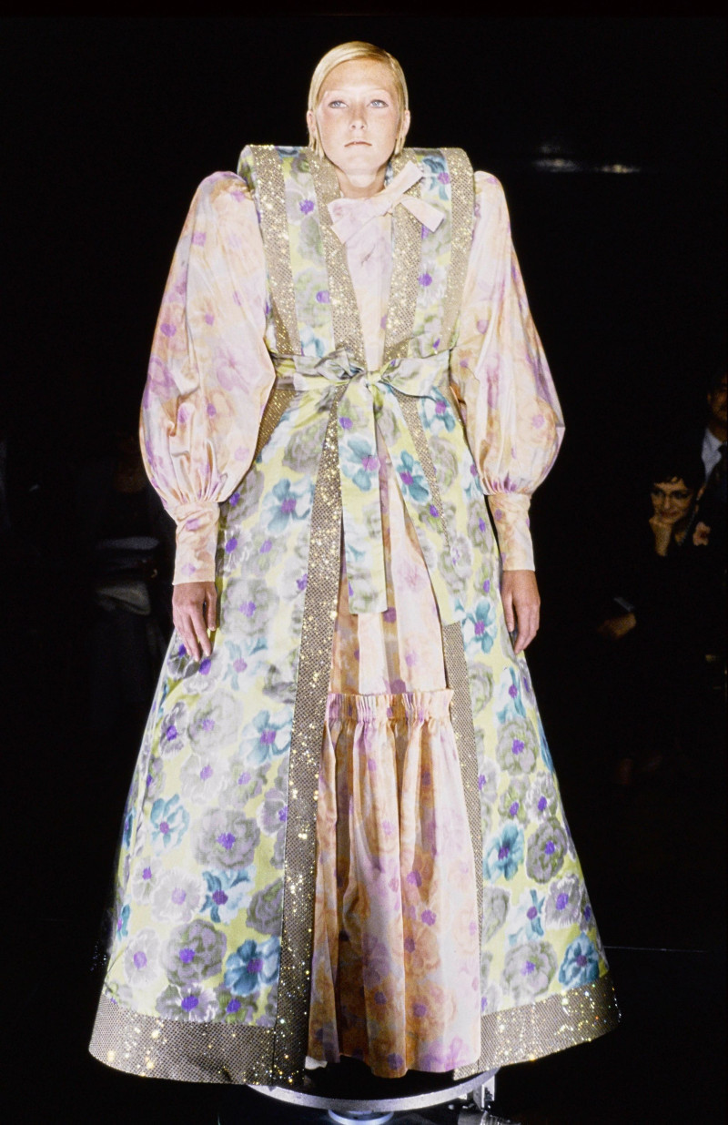 Viktor & Rolf fashion show for Autumn/Winter 1999