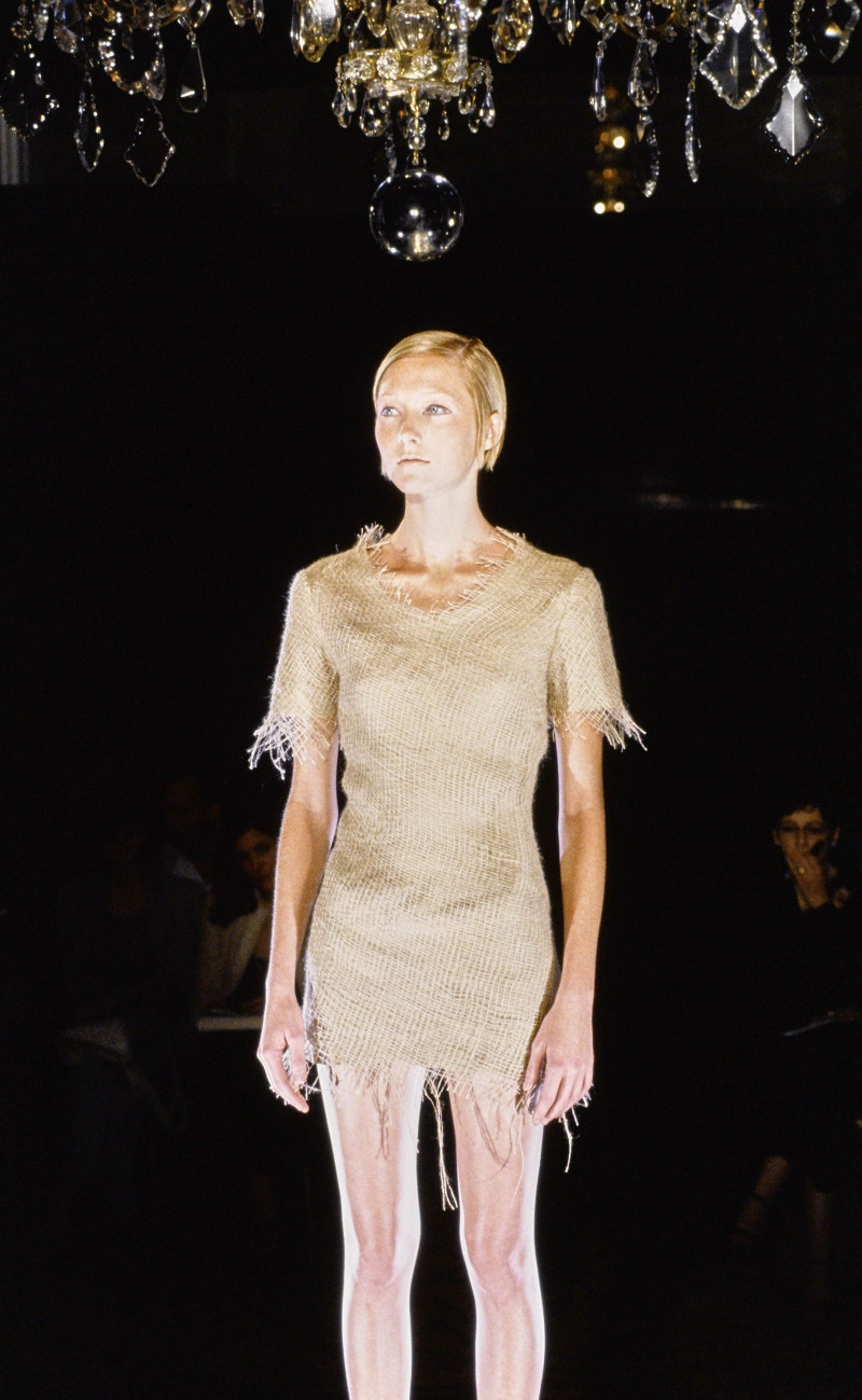 Viktor & Rolf fashion show for Autumn/Winter 1999