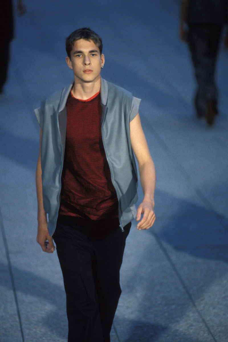 Raf Simons fashion show for Spring/Summer 1999
