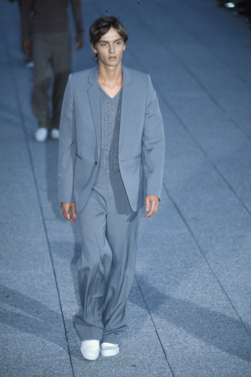 Raf Simons fashion show for Spring/Summer 1999