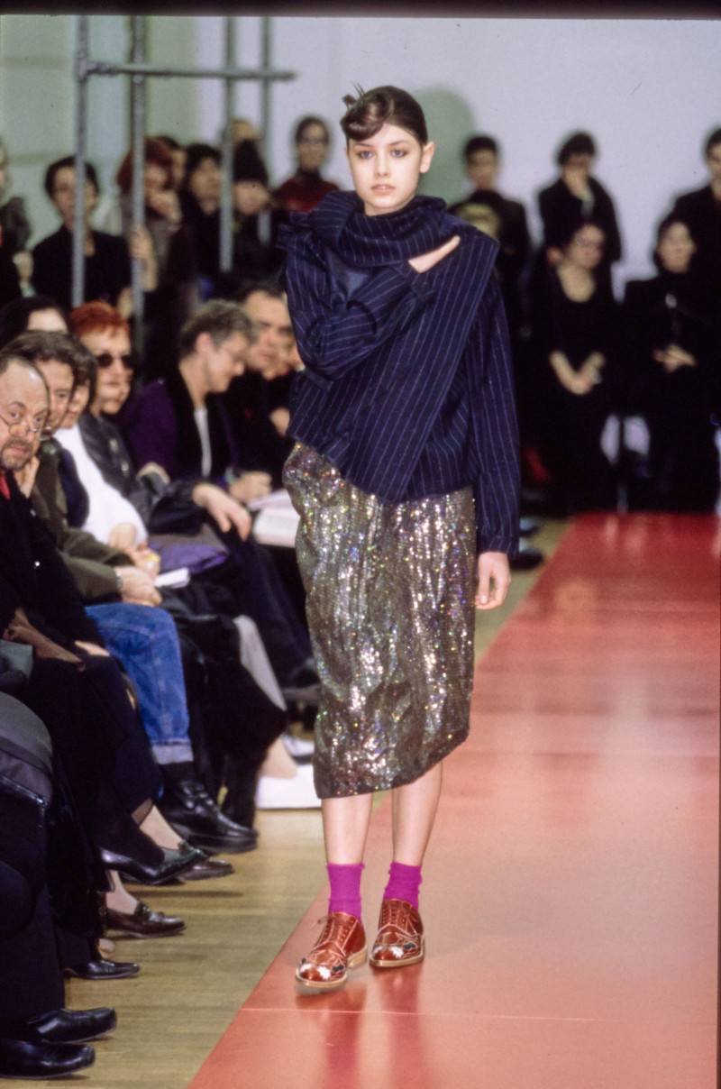 Comme Des Garcons fashion show for Autumn/Winter 1999