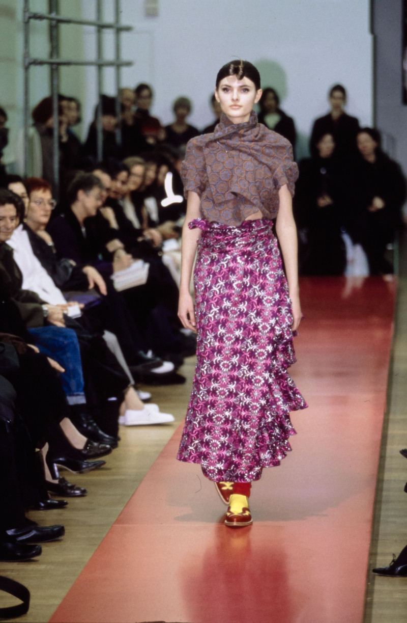 Comme Des Garcons fashion show for Autumn/Winter 1999